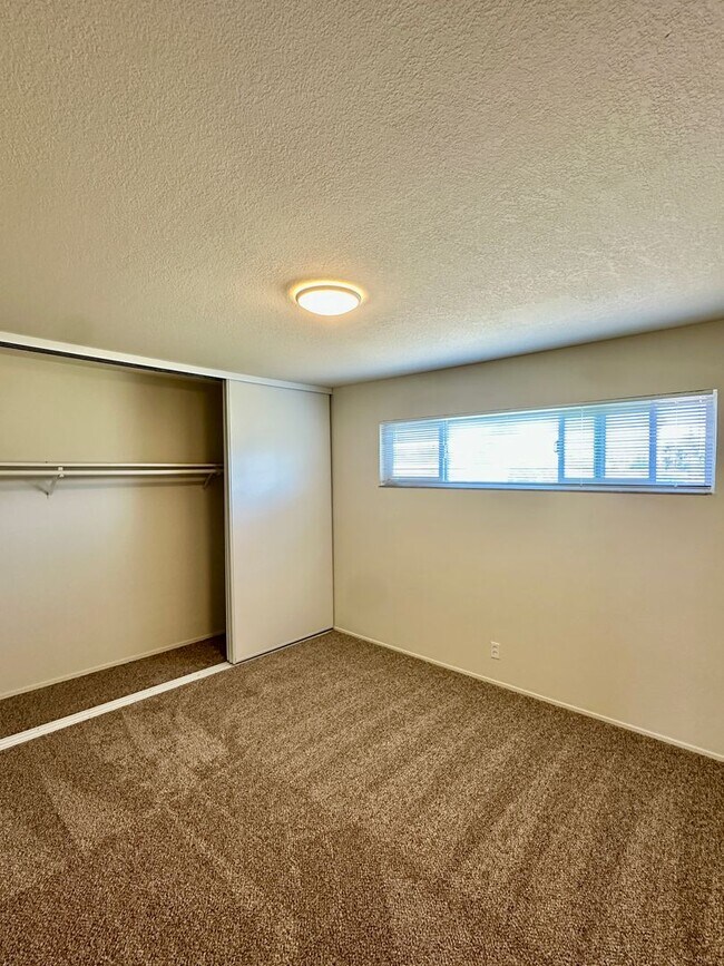 Building Photo - 15111 Washington Ave