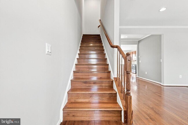 Building Photo - 25678 Pleasant Valley Rd