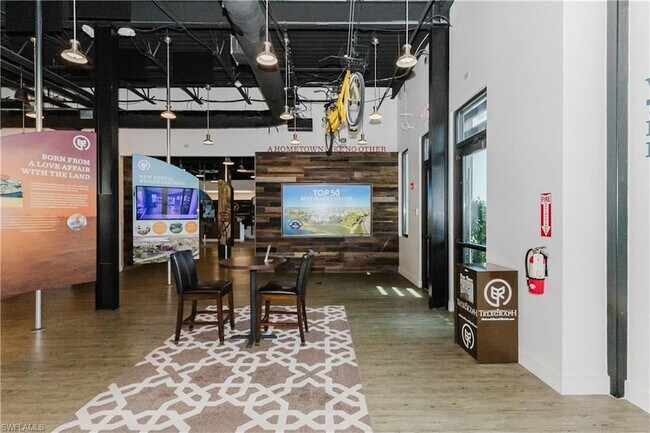 Building Photo - 15275 Green Acre Avenue Unit 338