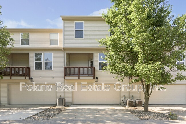 Building Photo - 8333 Clayhurst Dr
