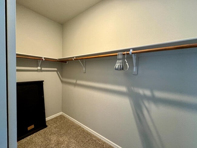 Building Photo - 551 Summit Trl