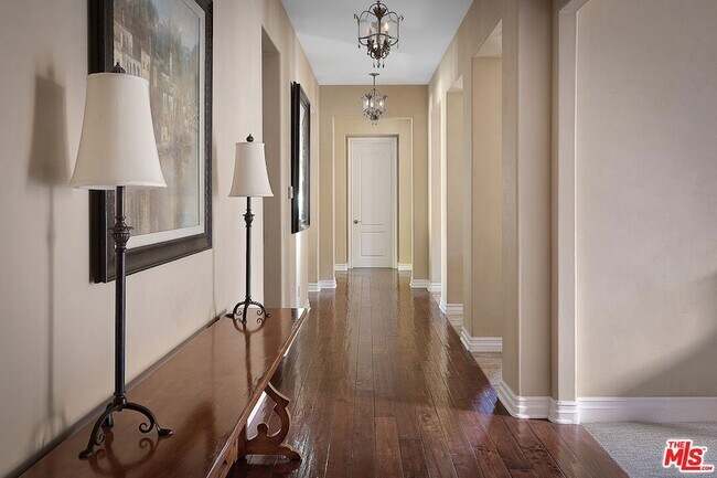 Building Photo - 4130 Prado De Los Caballos