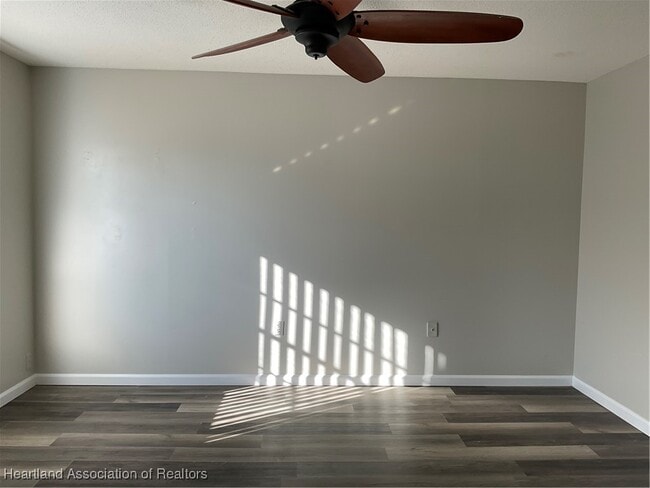 Building Photo - 106 Karola Dr