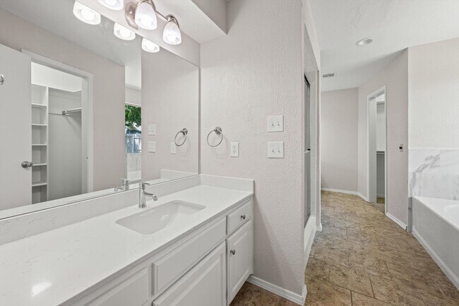 Building Photo - Two reasons to stop scrolling: the schools and the bathrooms. 3/2/2 Home in Putnam City Northaven...