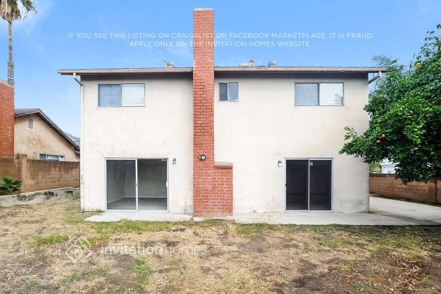 Building Photo - 12889 Fenton Ave