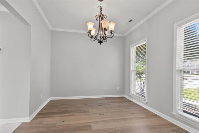 Building Photo - 300 Early Harvest Ct