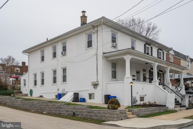 Building Photo - 420 Prospect Ave