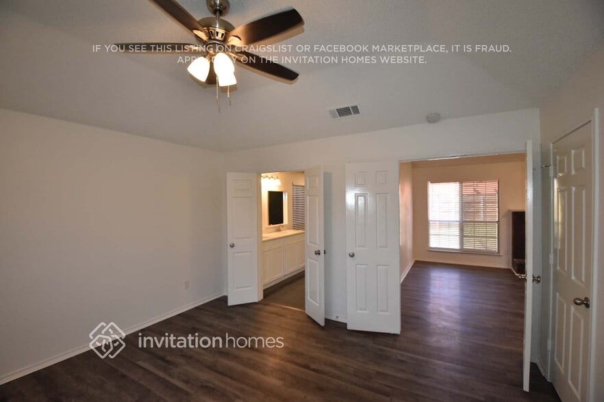 Building Photo - 2217 Merrimac Ln