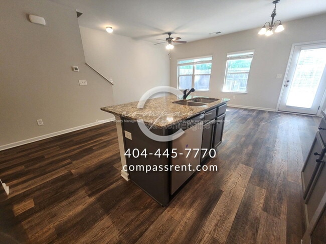 Building Photo - 6040 Oak Bend Ct