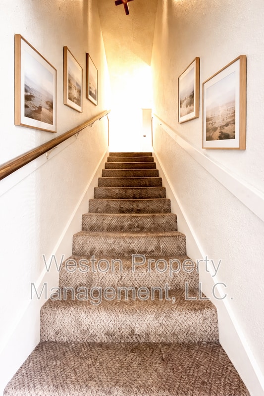 Building Photo - 6054 Northwest Expy