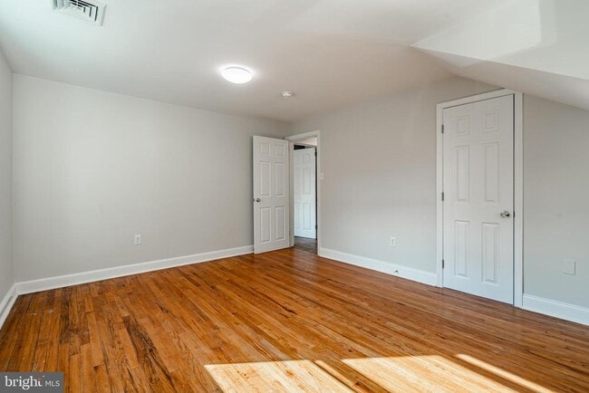 Building Photo - 222 3rd Ave
