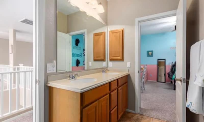 Building Photo - 42564 W Corvalis Ln