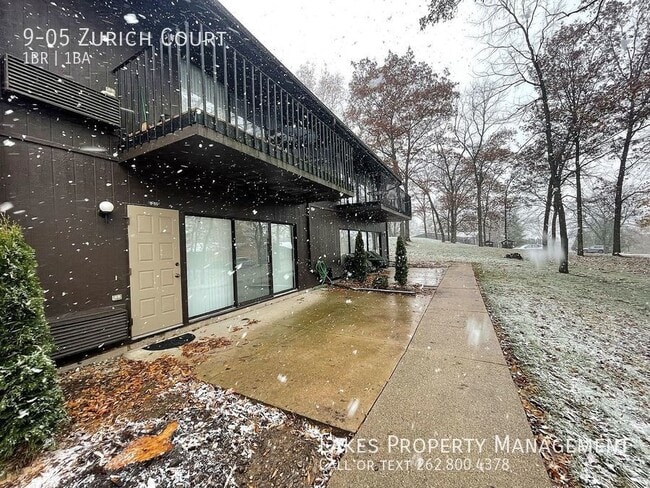Building Photo - 9 Zurich Ct