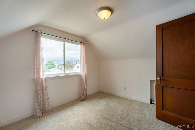 Building Photo - 845 Cleveland Dr