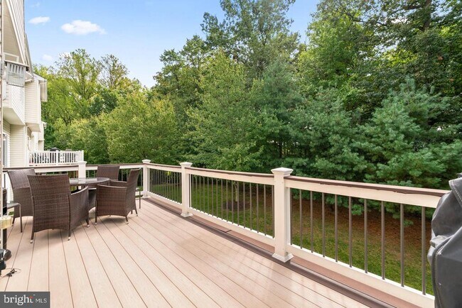 Building Photo - 7592 Cherrybark Oak Ln