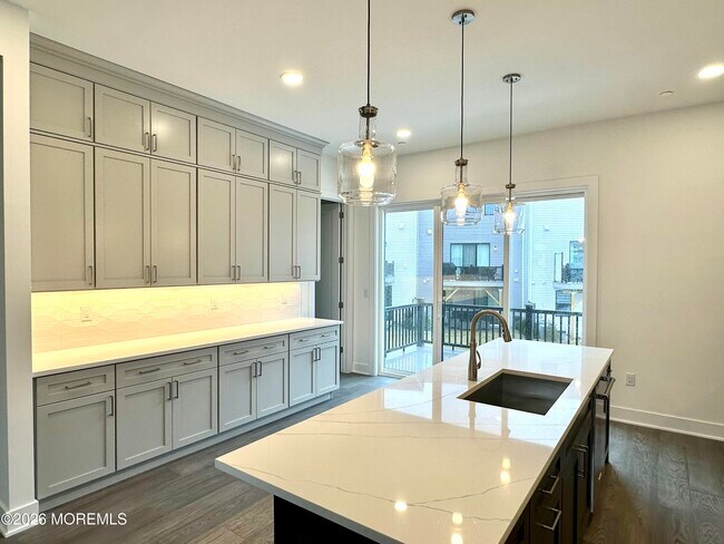 Building Photo - 50 Augustus Dr