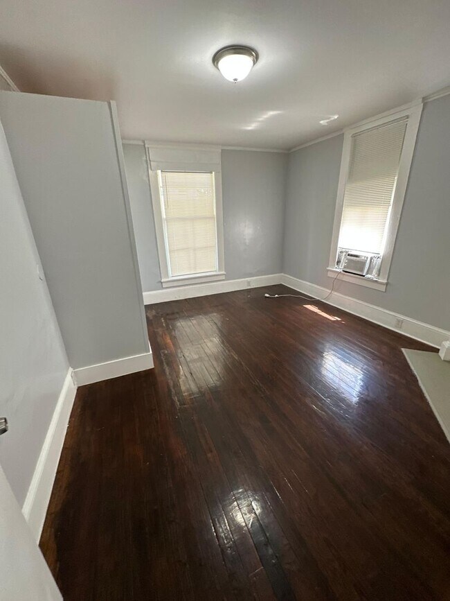 Building Photo - 4540-3 US-1