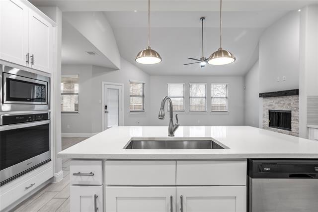 Building Photo - 101 Gardenia Dr