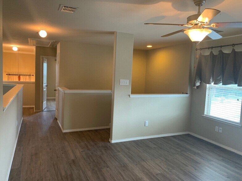 Building Photo - 9044 Sundance Trail
