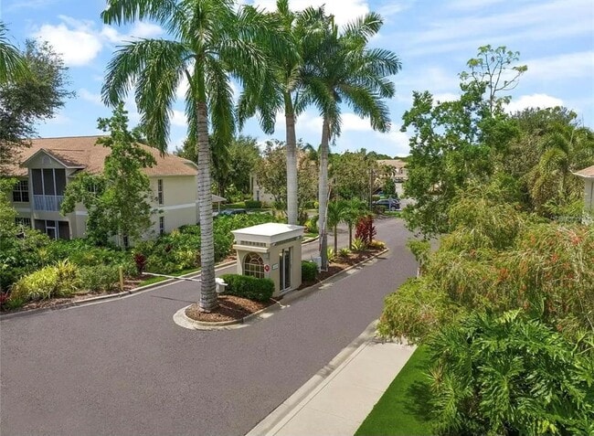 Building Photo - 4275 CASTLEBRIDGE Ln