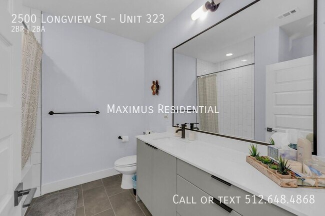 Building Photo - 2500 Longview St