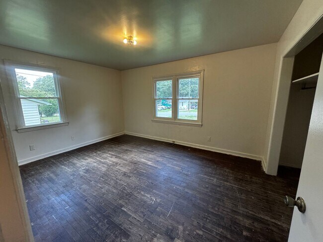 Building Photo - 109 Felter St