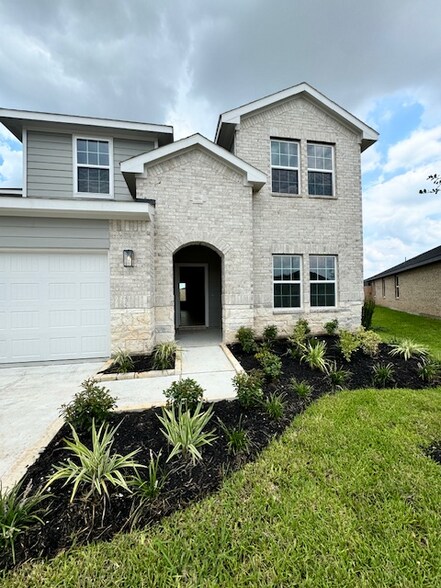 Building Photo - 31510 Chippenham Colony Ct