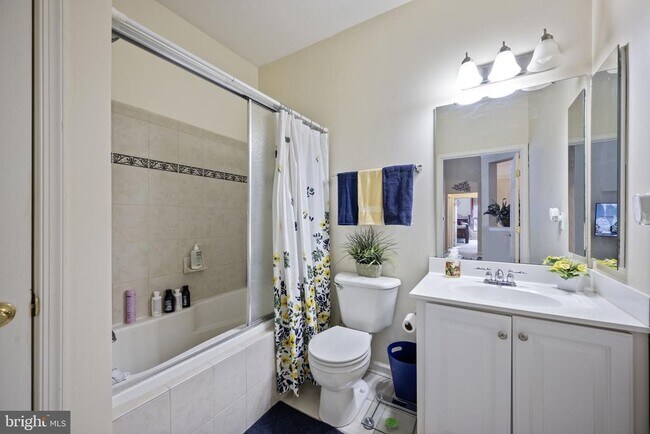 Building Photo - 2602 Clarion Ct