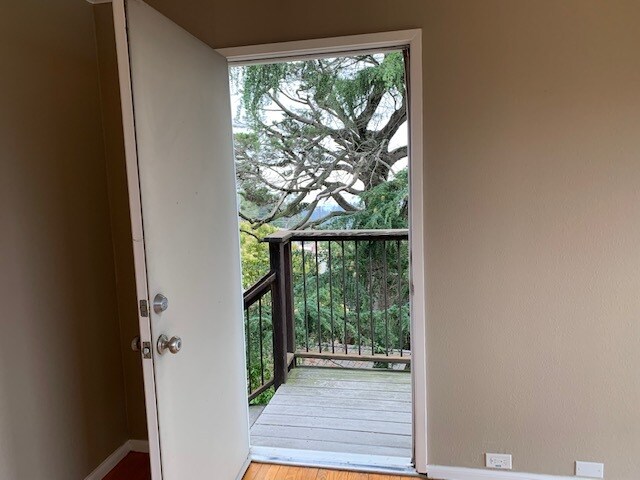 back door out of unit - 6415 Snake Rd