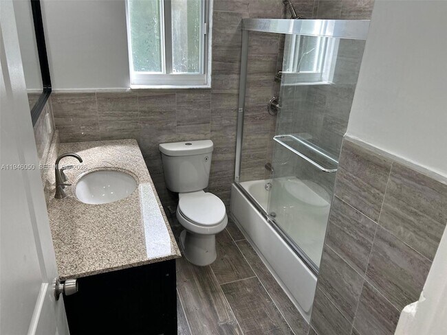 Building Photo - 261 NW 49th St