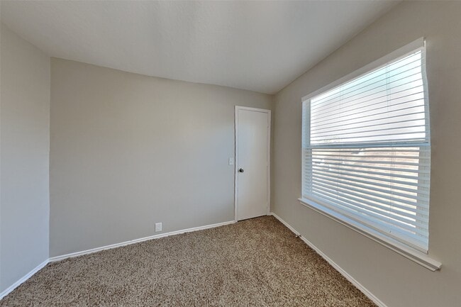 Building Photo - 14910 Sugar Crystal Ct