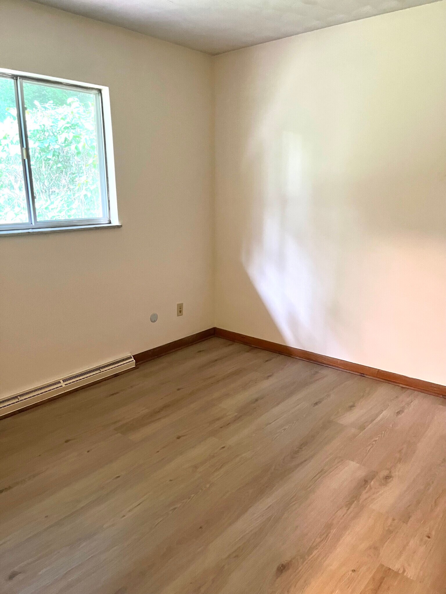 Building Photo - 297 Nokomis Dr