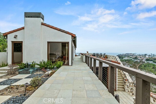 Building Photo - 345 Emerald Bay