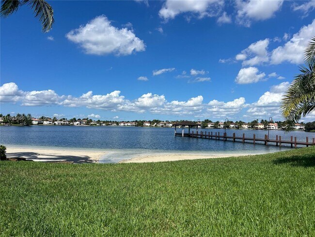 Building Photo - 10700 NW 66th St