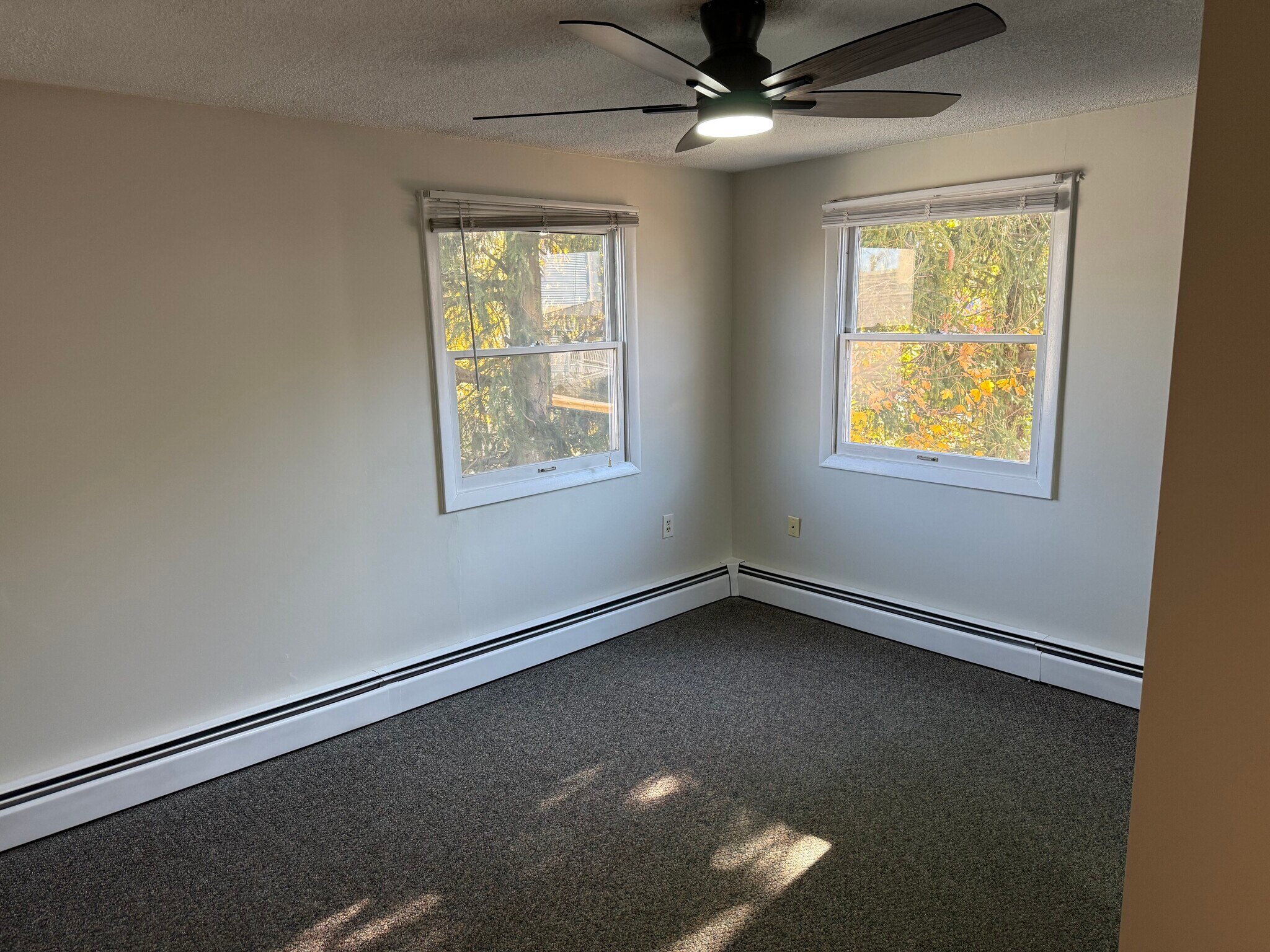 Building Photo - 44 Highland St