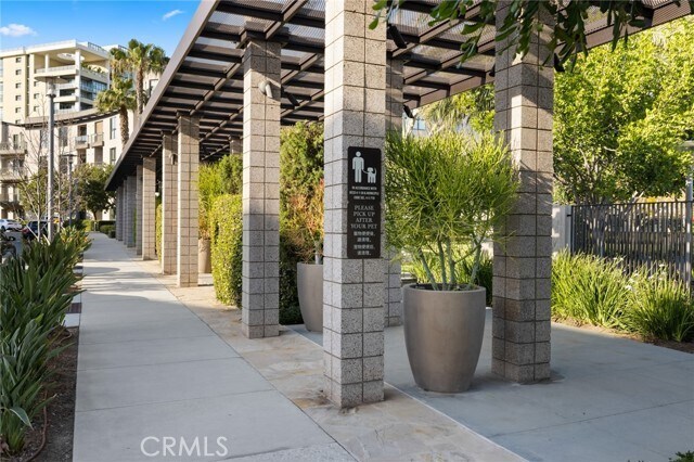 Building Photo - 2713 Rivington