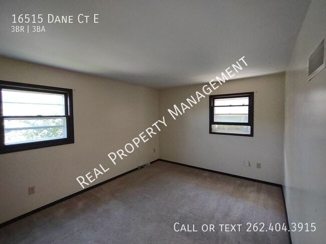 Building Photo - 16515 Dane Ct E