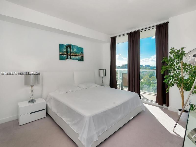 Building Photo - 4250 Biscayne Blvd