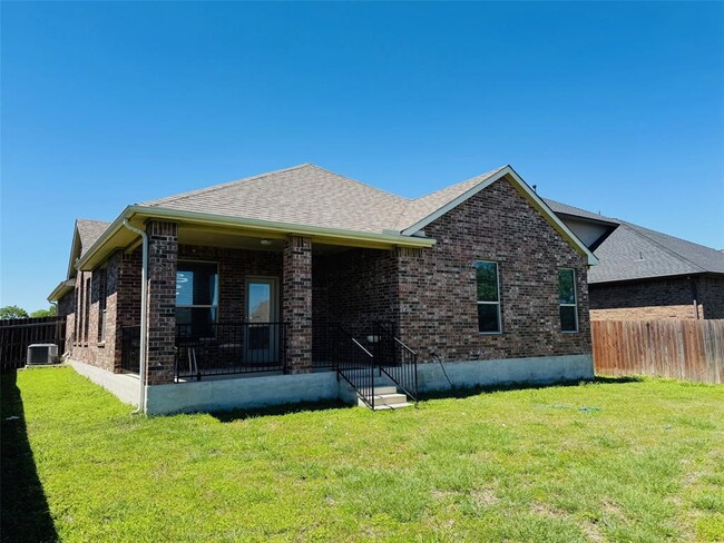 Building Photo - 18409 Applio Claudio Dr