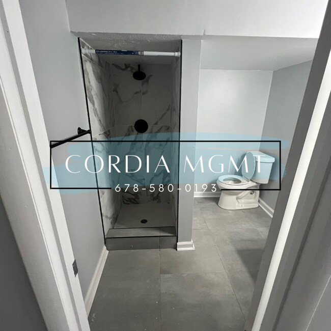 Building Photo - A Modern Living in Riverdale Must See  4Bed and 3Bath