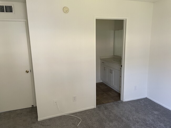 Master Bath with full shower - 18071 Beneda Ln