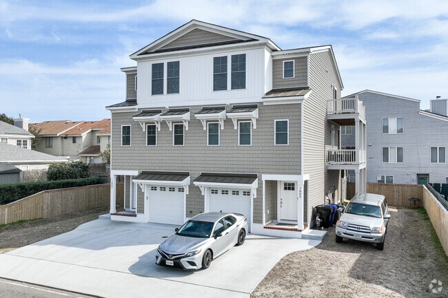 Building Photo - 7805 Atlantic Ave