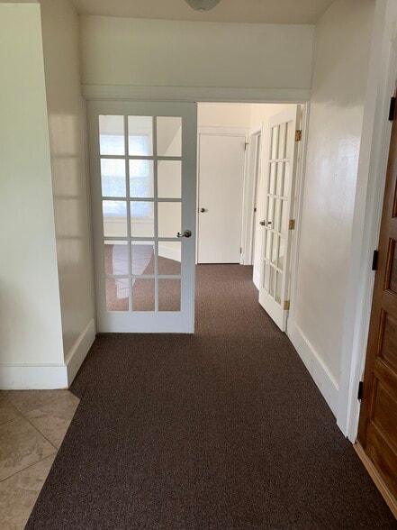 Building Photo - 300 Grampian Blvd