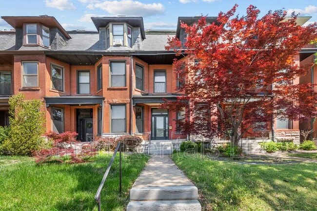 Building Photo - 4133 Laclede Ave