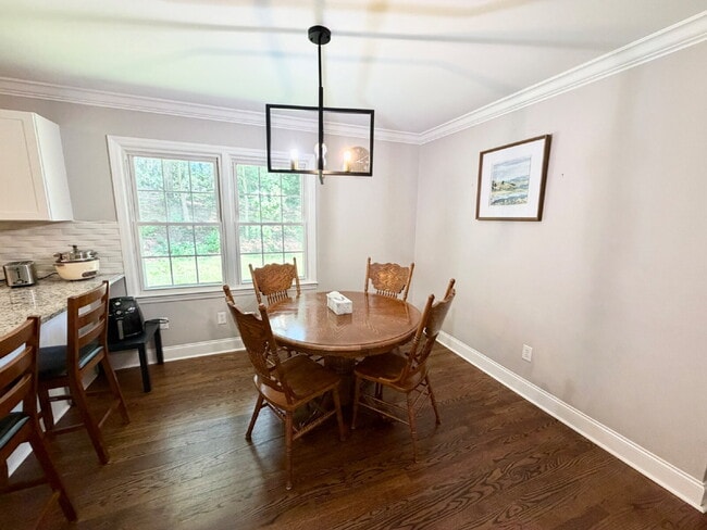 Building Photo - Beautifully Updated 3 Bedroom, 2 Bath Home in Clemson
