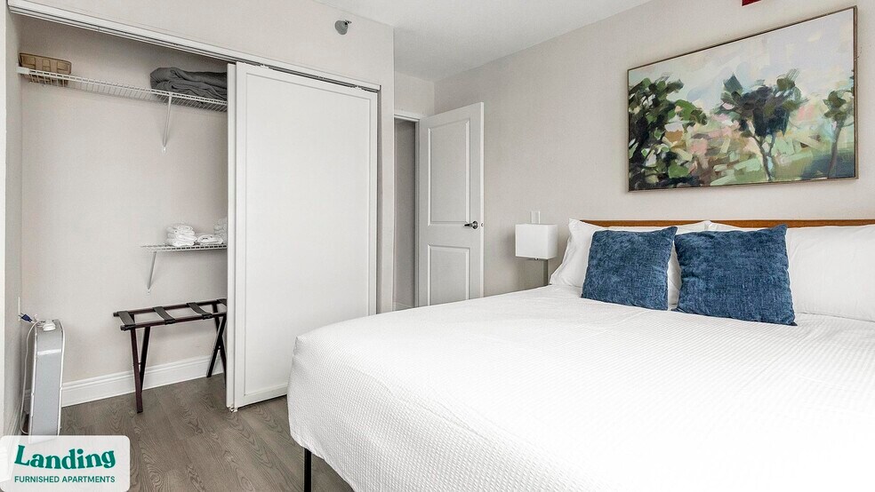 Building Photo - 305 Dr. M.L.K. Jr St S