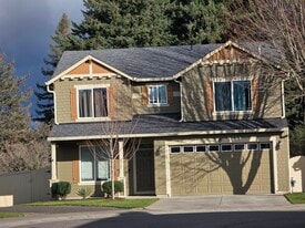Building Photo - 6405 NE 87th Ave