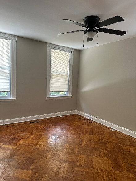 Building Photo - 719 N Rosedale St