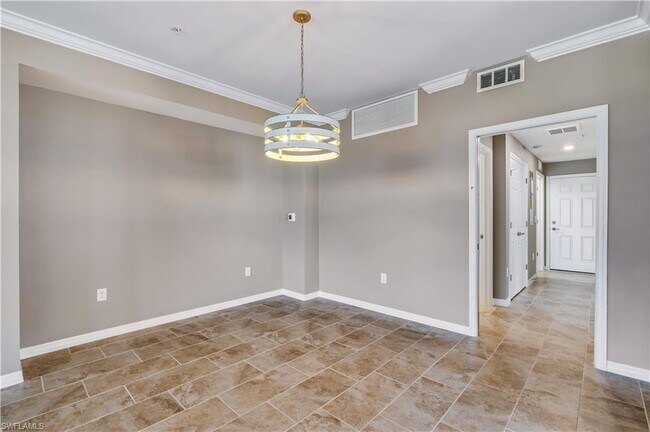 Building Photo - 15927 Grassland Ln