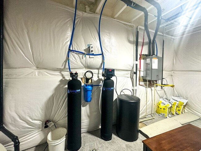 Building Photo - Meadowlark serene 4bd retreat